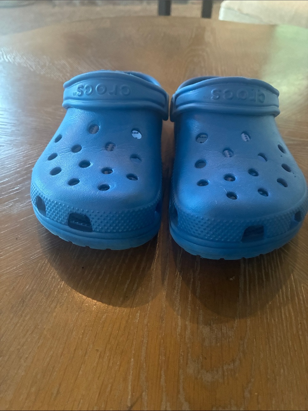 CROCS Kids Classic Clog in Bright Blue